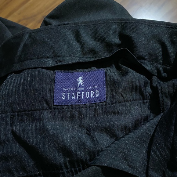 Stafford Men’s Year Round Classic Fit Dress Pants 38 X 30 - Picture 12 of 13